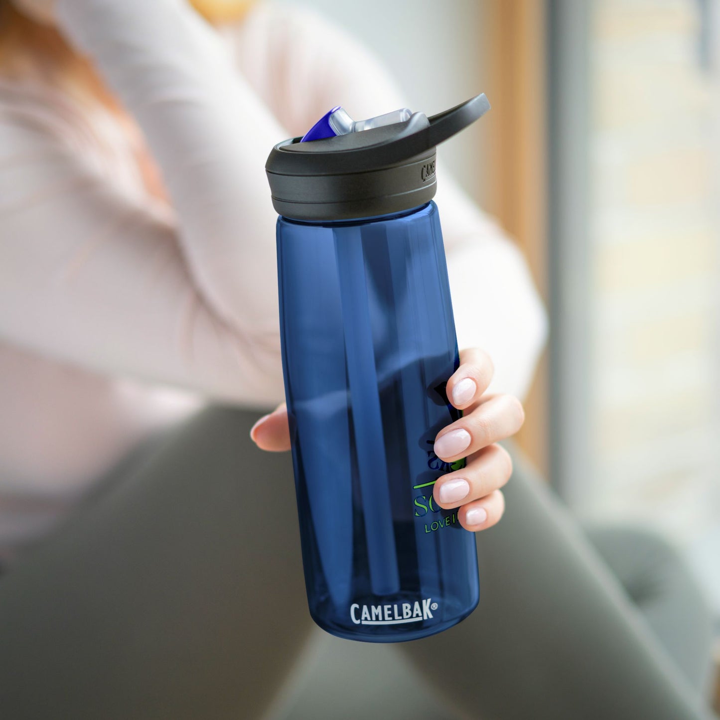 durable plastic water bottle with leak-proof cap, available in 20oz and 25oz – perfect for hydration on-the-go, gym workouts, and outdoor adventures